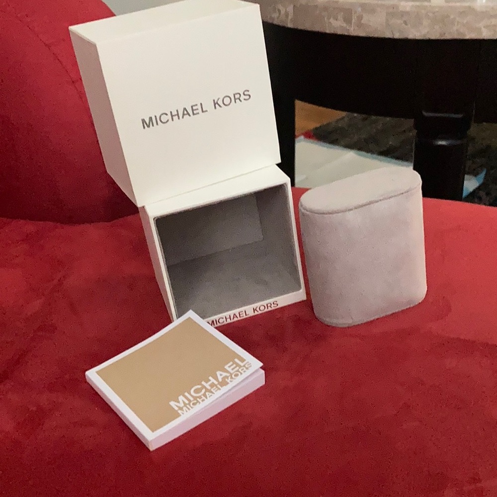 Michael Kors watch box